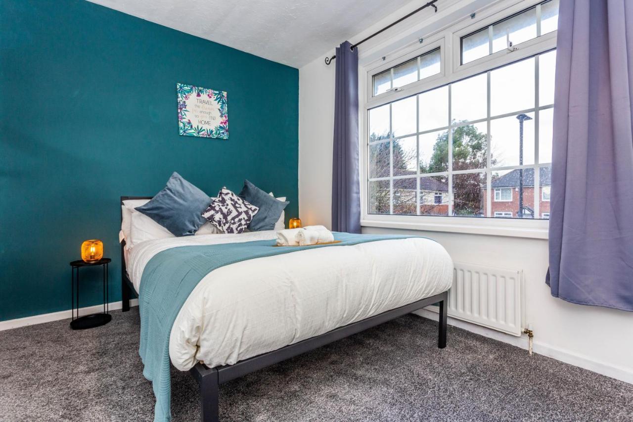 Апартаменты New Large 2 Bed Entire Near With Free Parking Ньюкасл-апон-Тайн